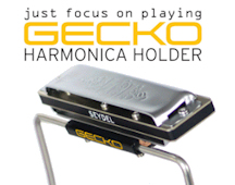 The GECKO harmonica holder